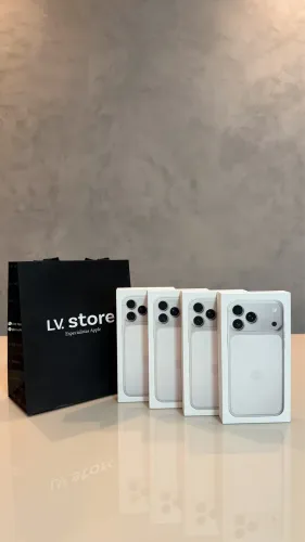 iPhone 17 Pro Max - 256GB | Silver - Lacrados - Pronta entrega