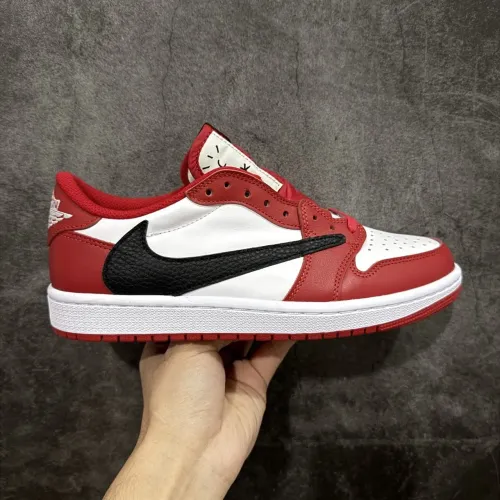 Tênis Travis scott x Jordan air Jordan 1