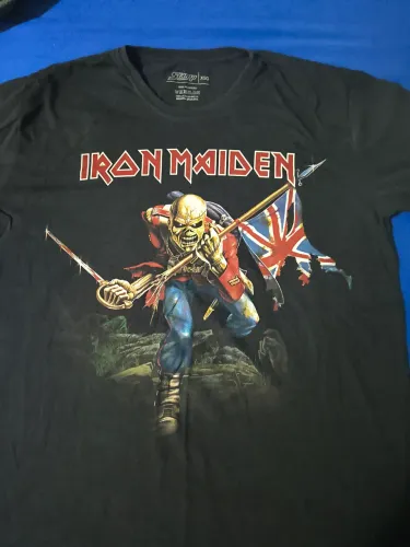 Camiseta preta iron Maiden Xgg mais pra GG