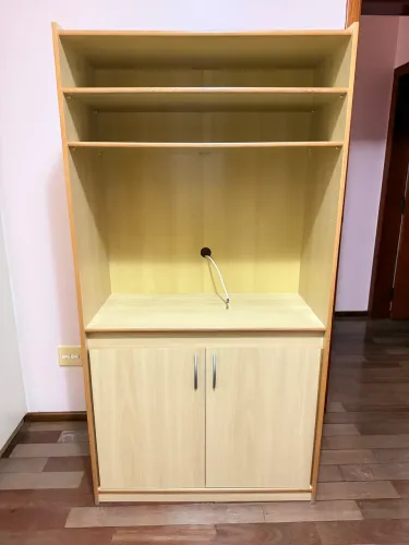 móvel para TV / rack com estante