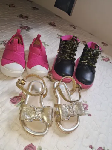 Bota, tênis e sandália infantil