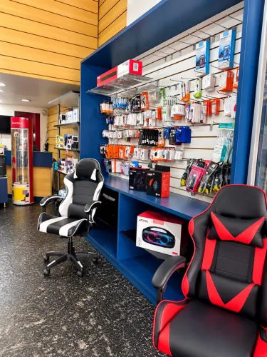 Loja de Informática à Venda em Pleno Funcionamento - Clientela Formada