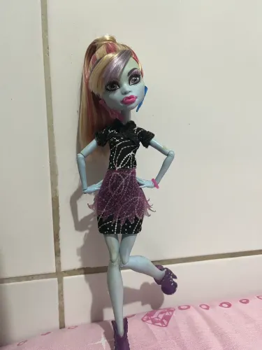 Abbey Bominable boneca Monster High - Home ICK / LEIA A DESCRIÇÃO 
