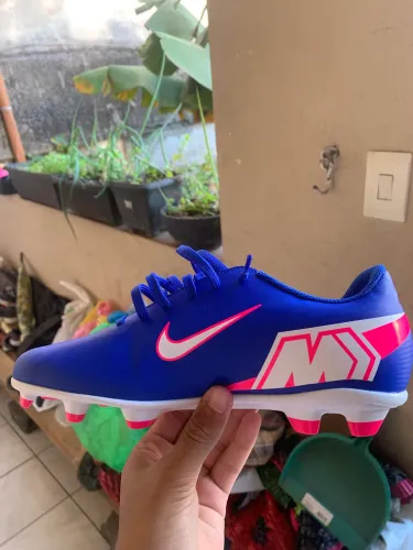 Chuteira Nike Mercurial
