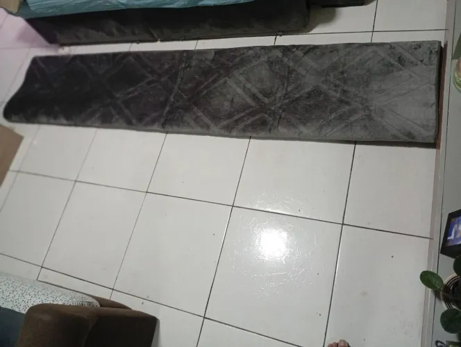 Tapete 100 %poliester novo
