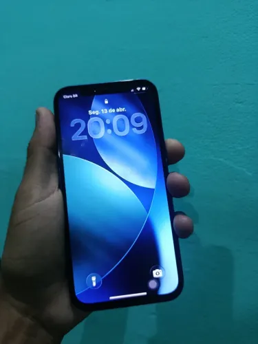 iPhone 12