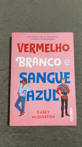 livro vermelho branco e sangue azul