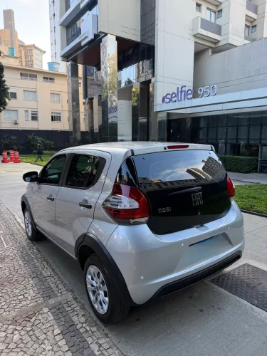 Fiat Mobi Like 1.0 Fire Flex 5P. 2021