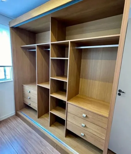 Guarda Roupa Casal 2 Portas 6 Gavetas 100% MDF