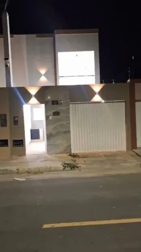 Casa duplex para venda - 114m² de área construída - Boa Vista