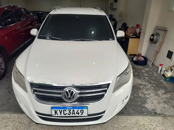 Volkswagen Tiguan 2.0 TSI 16V 200cv Tiptronic 5P 2011