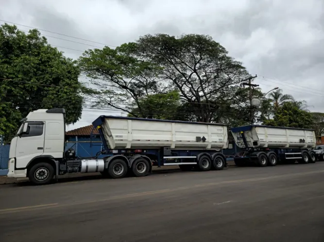 VOLVO FH 540 GLOBETROTTER 6x4 - CONJUNTO PRONTO PARA TRABALHAR
