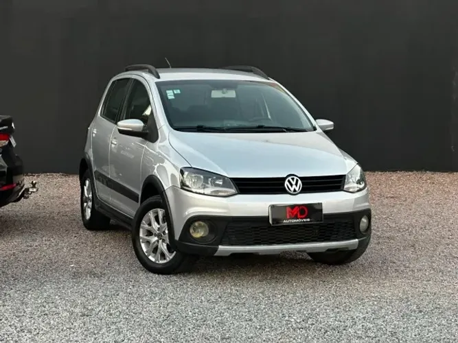 Volkswagen Crossfox 1.6 MI Total Flex 8V 5P 2014