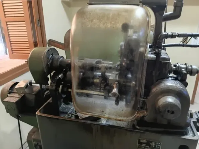 Torno automático A15, laminadora de rosa 7T e torno revólver 3/4