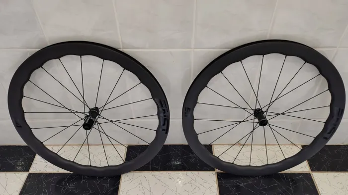 Roda bike carbono 50mm disco