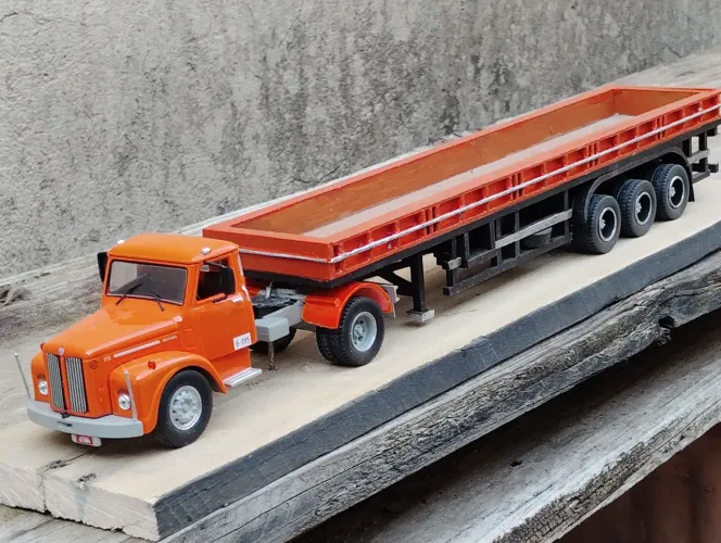 Replica caminhão Scania escala 1, 43