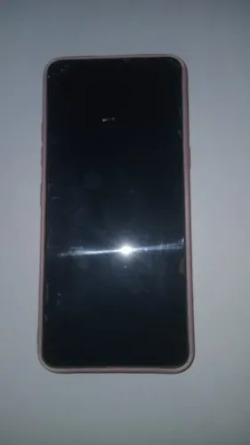 Celular semi novo