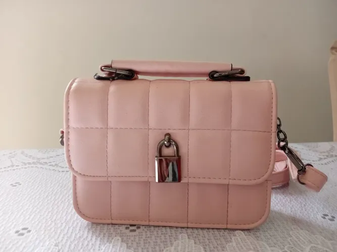 Bolsa transversal rosa
