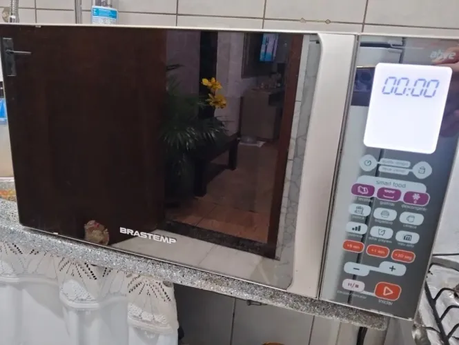 Microondas prontinho pra uso