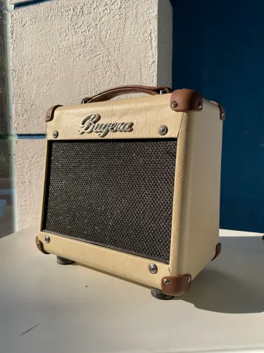 Amplificador Bugera BC 15