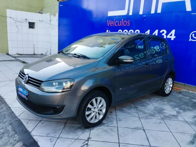 Volkswagen Fox 1.0 MI Total Flex 8V 5P 2011