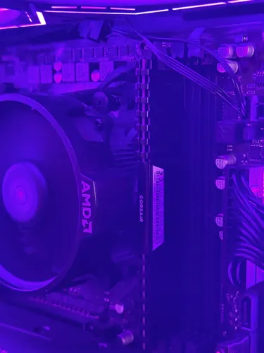 Memória Ram DDR4 1x16 CL16 Corsair