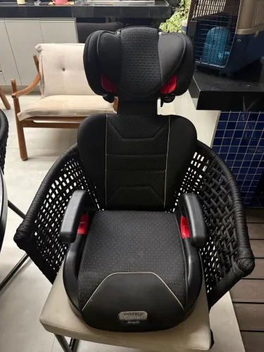 Cadeirinha Burigotto 15 a 36 kg