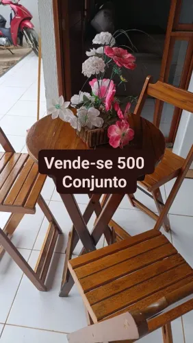 Vende-se uma linda conjunto de mesa para sua área de churrasqueira