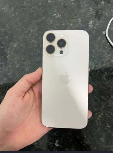 iPhone 16 pro Max semi novo
