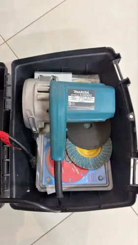 Serra mármore Makita 1300w com maleta
