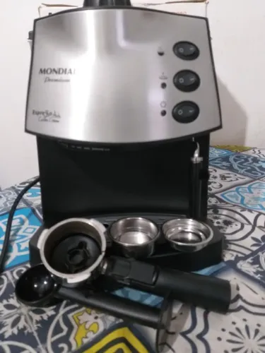 Máquina de café Mundial Coffe crean Premium ( não está funcionando)