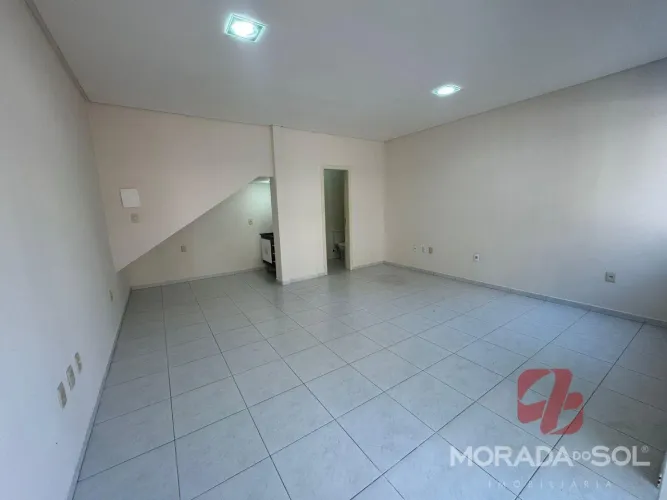 Sala em Meia Praia - Itapema