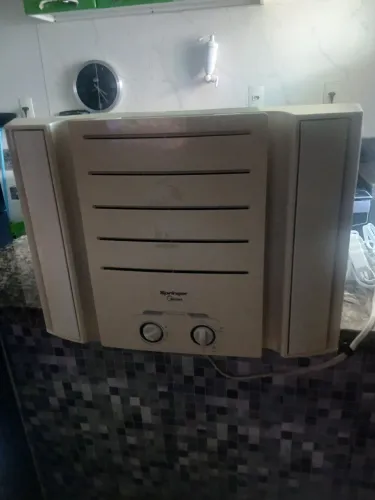 Ar-condicionado tipo janela 7.000 btus