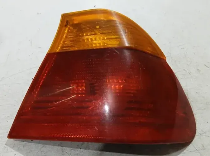 Lanterna Direita Bmw 320 E46 1998 1999 2000 2001 2002  Vermelho