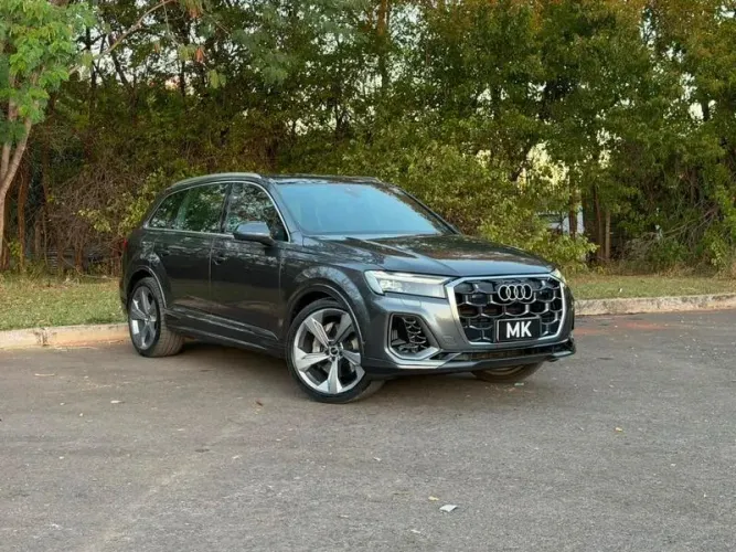 Audi Q7 S-line 3.0 V6 TFSI Qua. Tip. (híb.) 2025
