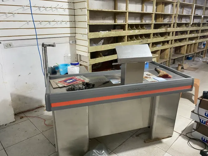 Caixa de supermercado de inox