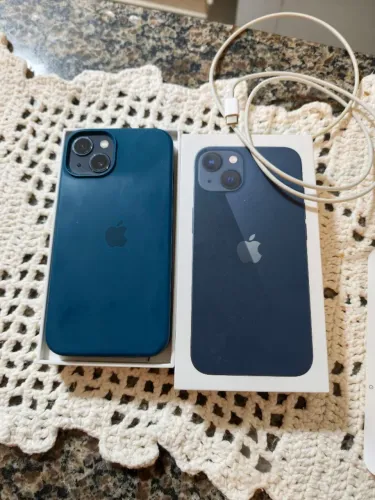 iPhone 13 - 128gb