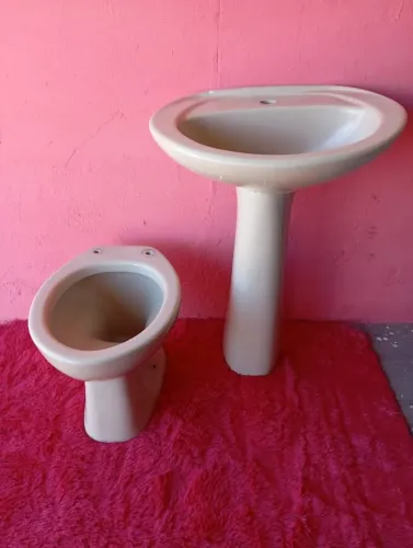 Jogo de banheiro vaso incepa + pia com coluna 