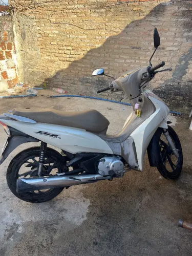 Moto biz 125