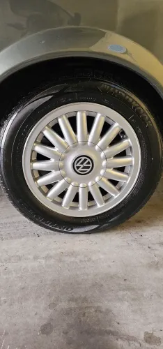 Rodas bananinha aro 14 com pneus hankook novos