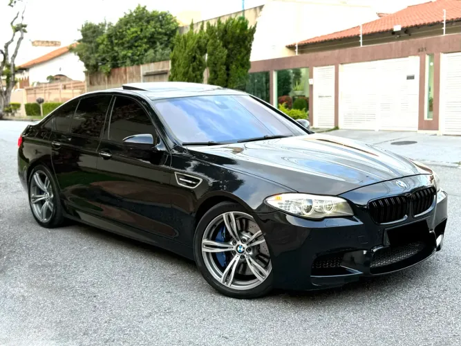 BMW M5 4.4 560cv Bi-turbo Aut. 2013