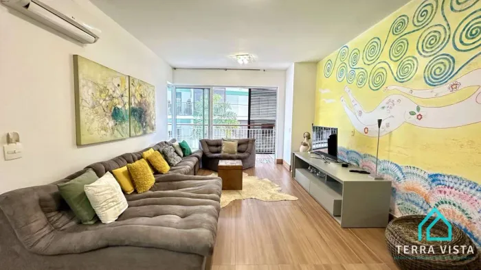 Apartamento à venda com 2 dormitórios no Saco da Ribeira Ubatuba SP