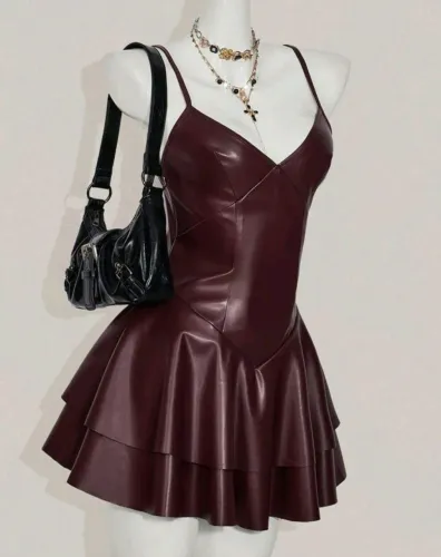 Vestido curto estilo baddie