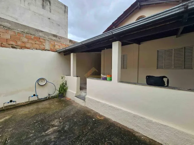 Casa para aluguel, 4 quartos, 2 vagas, Manoel Valinhas - Divinópolis/MG