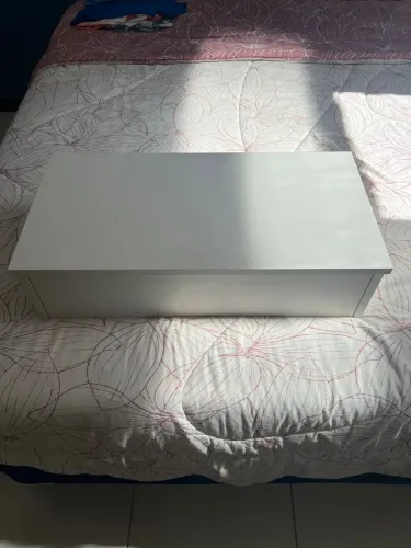 Mesa de cabeceira/penteadeira
