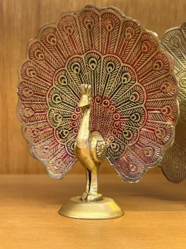 Pequeno Pavão em bronze 9,5Cm