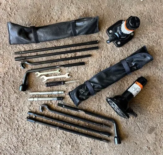 KIT DE CHAVE COM MACACO DA HILUX