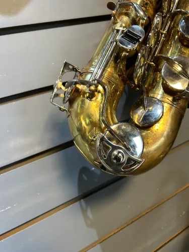 Saxofone Tenor Selmer Bundy II 