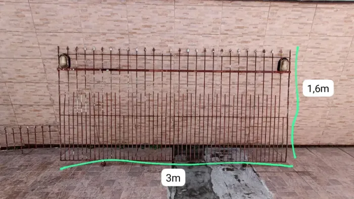 Grades de Ferro / Portão
