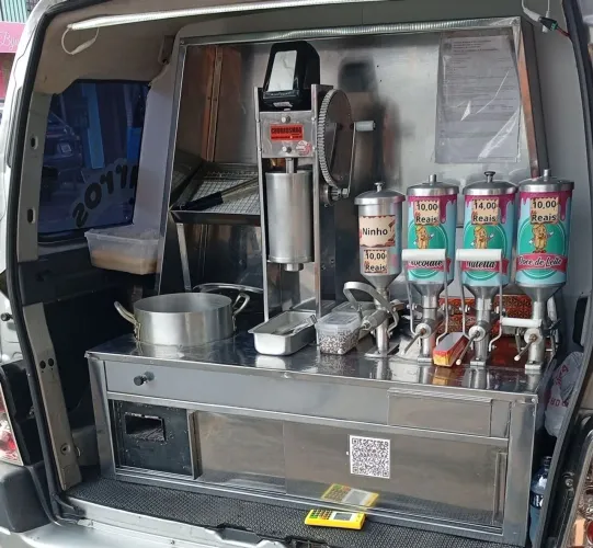Equipamento de churros.